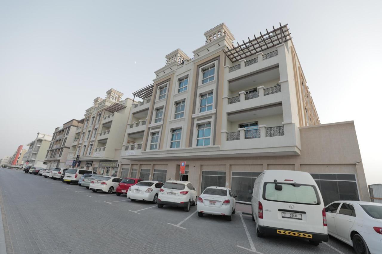 Budget Rental Studio Apartments In Dubai Exterior photo